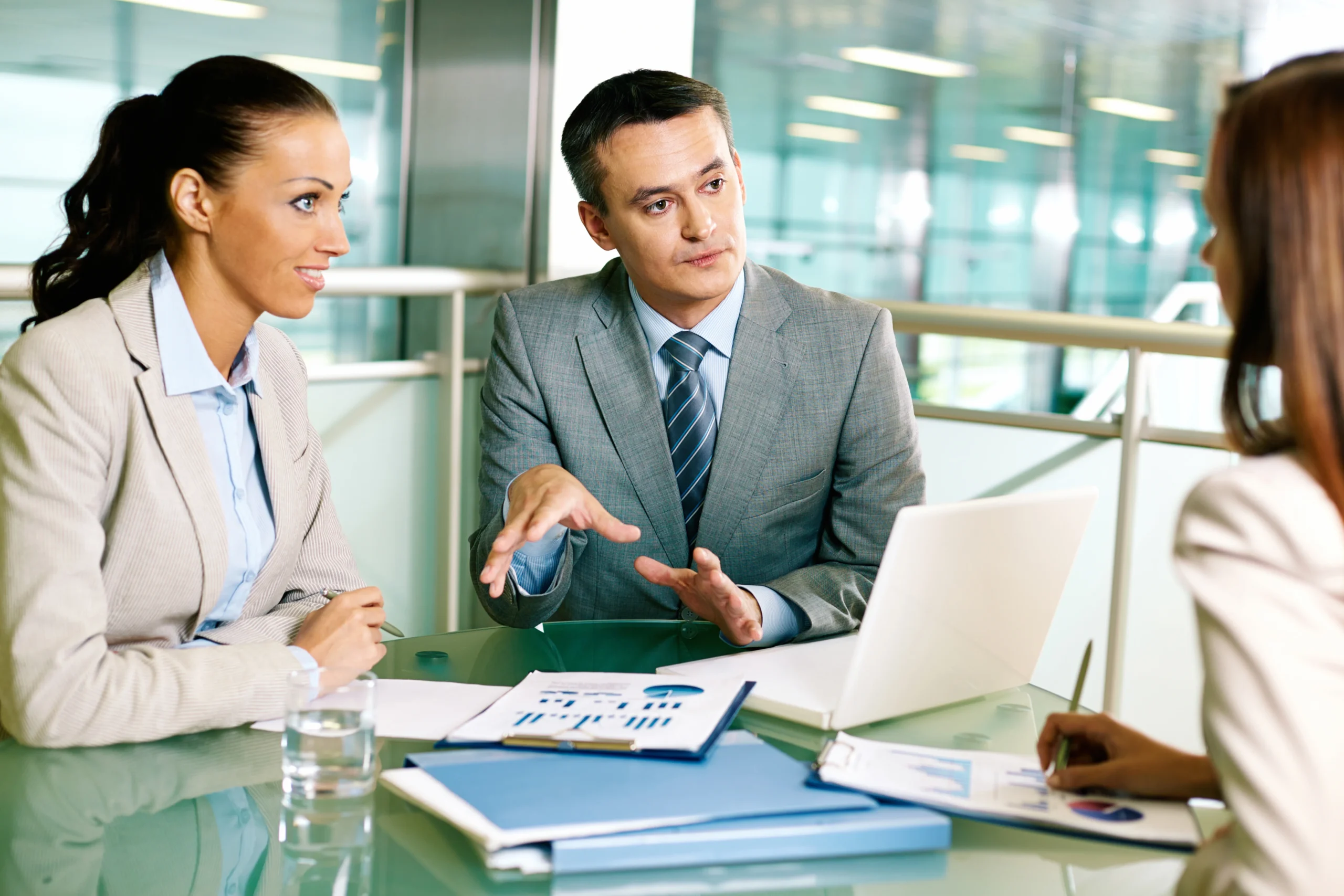 Management Commentary & Insights